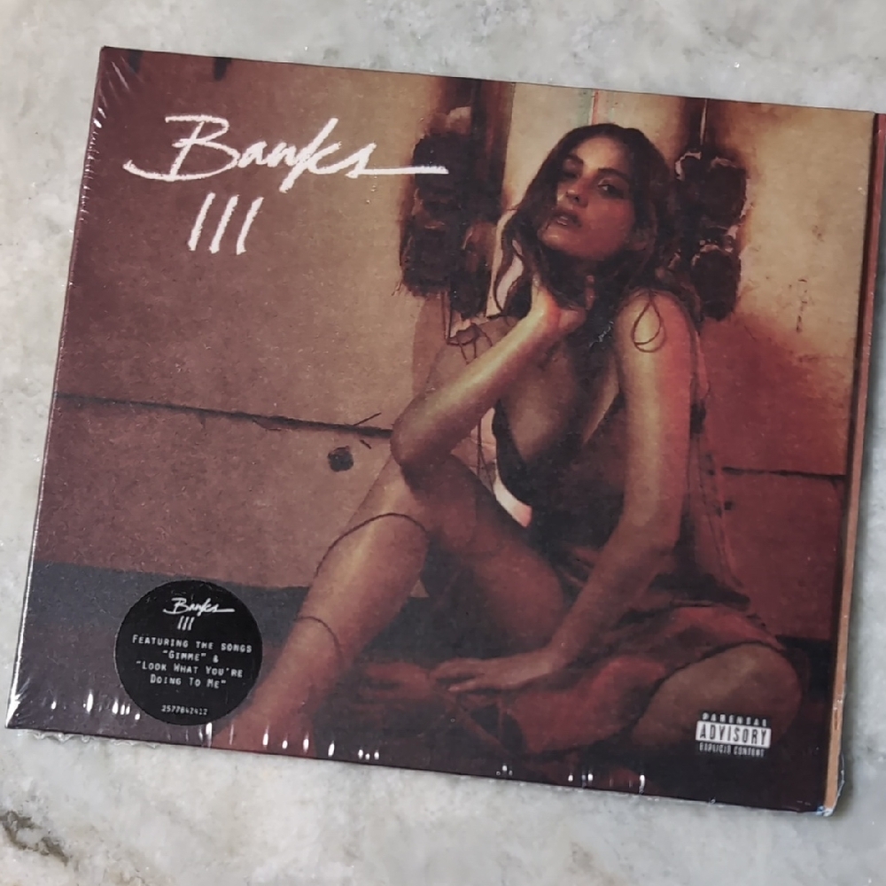 Banks III Album CD